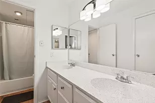 6001 Reims Rd, Houston, TX 77036 - Photo 19