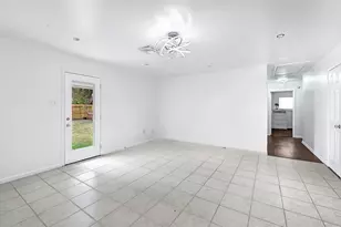 2016 S Houston Rd, Pasadena, TX 77502 - Photo 7