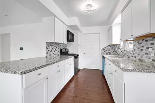 2016 S Houston Rd, Pasadena, TX 77502 - Photo 9