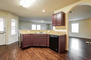 12631 Lady Slipper Rd, Houston, TX 77038 - Photo 9