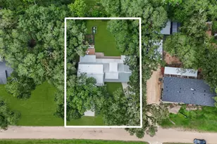 35 Bounty St, Blessing, TX 77419 - Photo 31