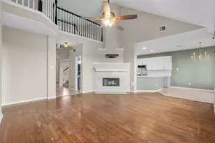 2224 Golden Sails Dr, League City, TX 77573 - Photo 9