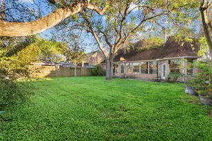 2224 Golden Sails Dr, League City, TX 77573 - Photo 45