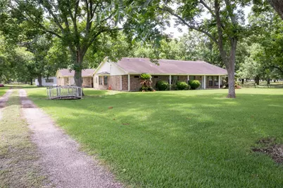 2640 County Road 107, Boling, TX 77420 - Photo 25