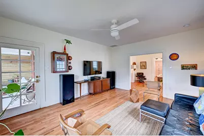 3715 Avenue S 1/2, Galveston, TX 77550 - Photo 5