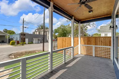 1708 Gentry Street #AB, Houston, TX 77009 - Photo 3