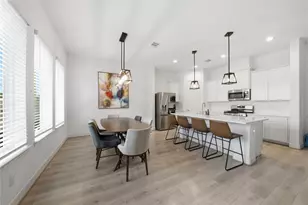 8903 Grovner Pl, Houston, TX 77055 - Photo 11