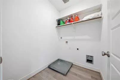 8903 Grovner Place, Houston, TX 77055 - Photo 21