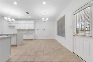 711 Tuely Ct, Houston, TX 77049 - Photo 3