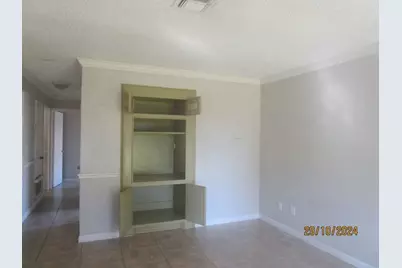 601 N 12th Street, La Porte, TX 77571 - Photo 3