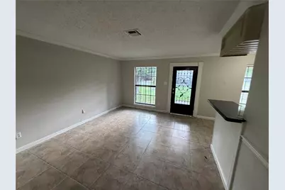 601 N 12th Street, La Porte, TX 77571 - Photo 3