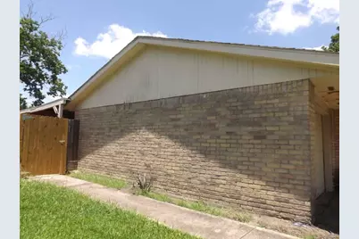 601 N 12th Street, La Porte, TX 77571 - Photo 17