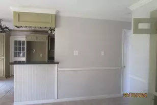 601 N 12th St, La Porte, TX 77571 - Photo 5