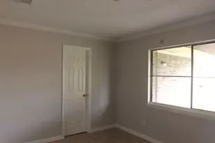 601 N 12th St, La Porte, TX 77571 - Photo 13