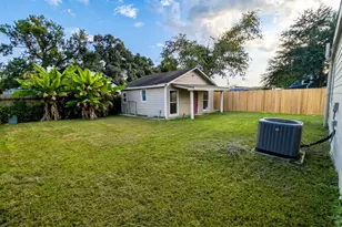 428 Van Molan St, Houston, TX 77022 - Photo 29