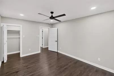 428 Van Molan Street, Houston, TX 77022 - Photo 23