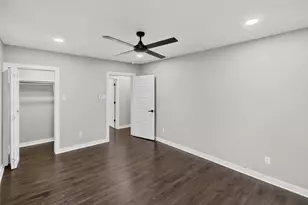 428 Van Molan St, Houston, TX 77022 - Photo 23