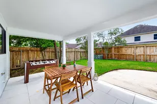 6406 Via Espana Dr, Houston, TX 77083 - Photo 43