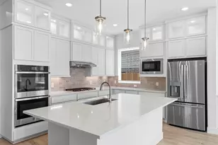 13327 Valley Orchard, Tomball, TX 77375 - Photo 3