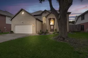 3361 Zubin Ln, Katy, TX 77493 - Photo 3