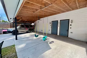 6809 Glass St, Houston, TX 77016 - Photo 9