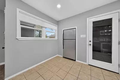 6855 Richwood Road, Houston, TX 77087 - Photo 17