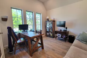 985 Cortez Creek Dr, Conroe, TX 77304 - Photo 11