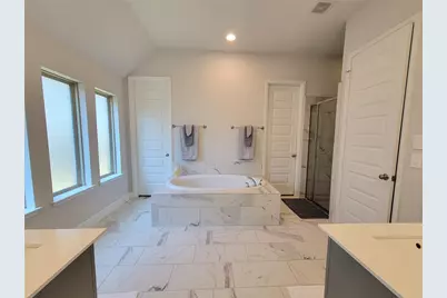 985 Cortez Creek Drive, Conroe, TX 77304 - Photo 17