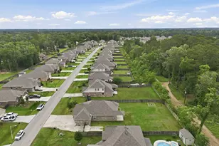 632 W Linnwood Dr, Woodbranch, TX 77357 - Photo 29