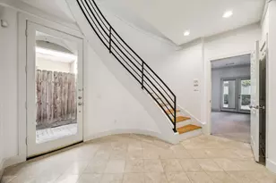 2003 Morse St, Houston, TX 77019 - Photo 3