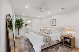 2 Twin Cir Dr, Houston, TX 77042 - Photo 11