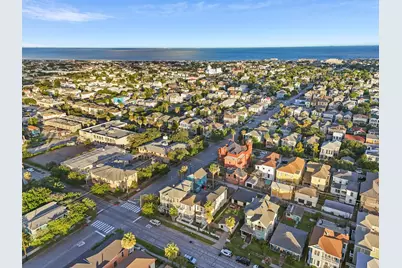 1607 Market Street, Galveston, TX 77550 - Photo 33