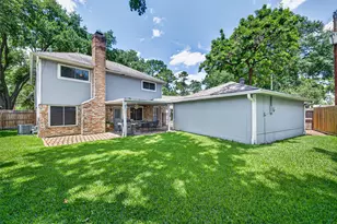 5618 Bough Ct, Houston, TX 77092 - Photo 5