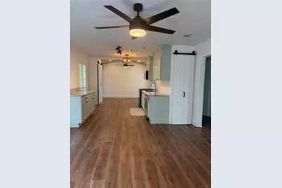 52 Periwinkle Court, Lake Jackson, TX 77566 - Photo 5