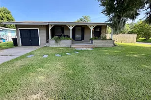 52 Periwinkle Ct, Lake Jackson, TX 77566 - Photo 25