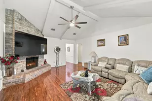 12318 Vanderheath Dr, Houston, TX 77031 - Photo 9