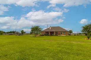 5236 Hillboldt Rd, Sealy, TX 77474 - Photo 33