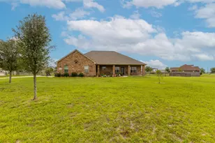 5236 Hillboldt Rd, Sealy, TX 77474 - Photo 37
