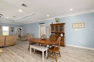 5236 Hillboldt Rd, Sealy, TX 77474 - Photo 5
