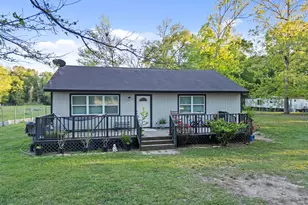 461 Trails End Dr, Cleveland, TX 77328 - Photo 13