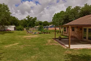 3979 County Rd 962B, Alvin, TX 77511 - Photo 29