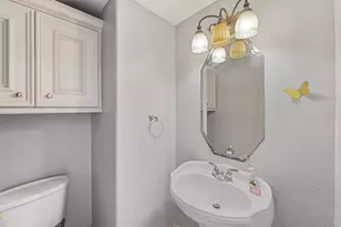 6907 Keats St, Houston, TX 77085 - Photo 11