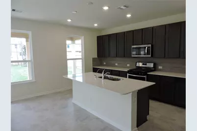 1122 Epworth Court, Conroe, TX 77304 - Photo 9