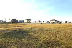 1 Mockingbird Ln, Anahuac, TX 77514 - Photo 1