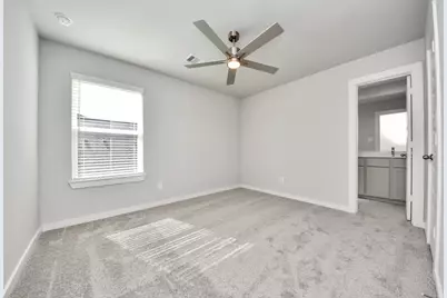 11819 Royal Willow Lane, Houston, TX 77066 - Photo 31