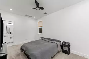 3030 Live Oak St, Houston, TX 77004 - Photo 13