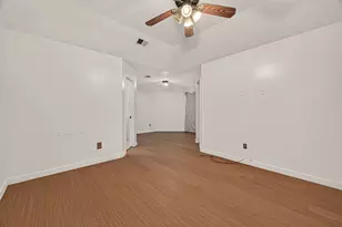 810 Derby Ln, Missouri City, TX 77489 - Photo 37