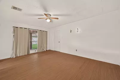 810 Derby Lane, Missouri City, TX 77489 - Photo 9