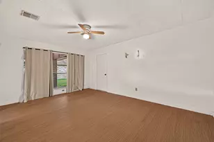 810 Derby Ln, Missouri City, TX 77489 - Photo 9