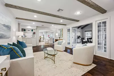 13630 Queensbury Lane, Houston, TX 77079 - Photo 11